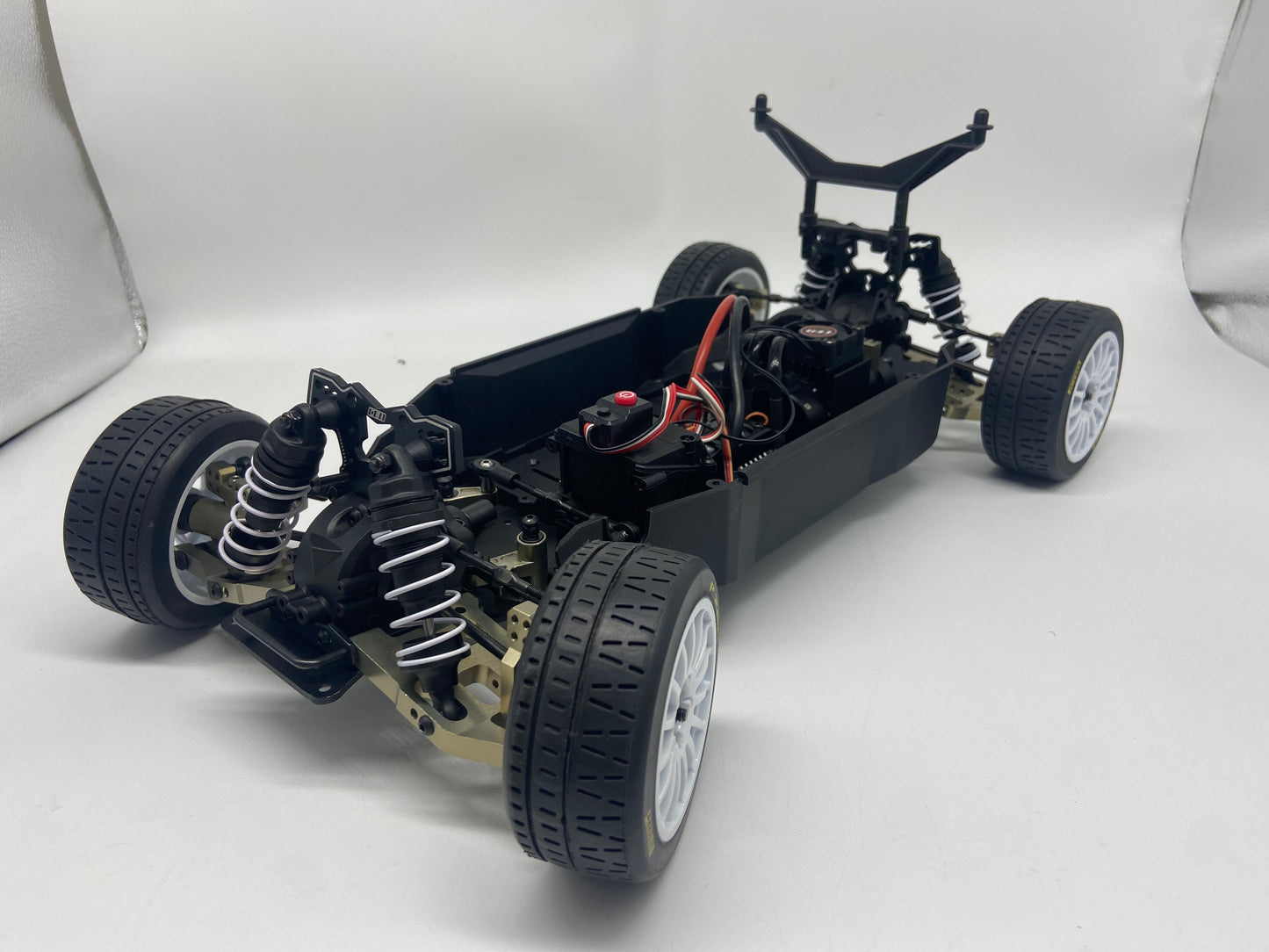 Hobby Details 7075 Aluminum hard oxidation Front Steering Knuckles for Cen Racing 1/8 RC Car Upgrades Parts 2pcs/set