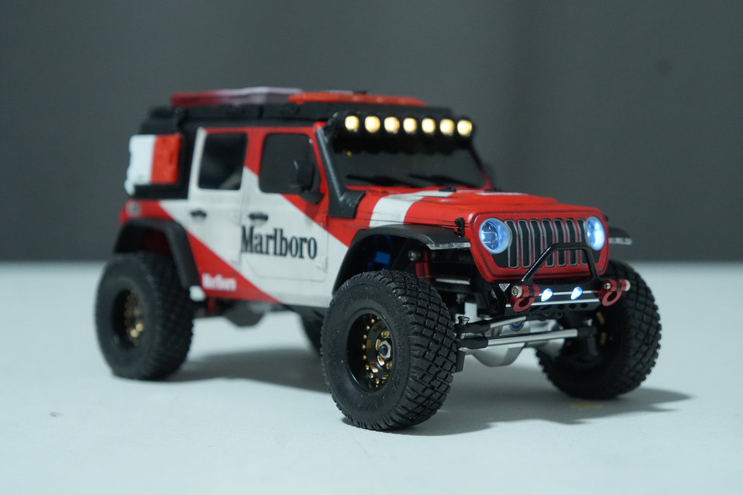 Hobbydetails SCX30 Tires GA1016 33MM