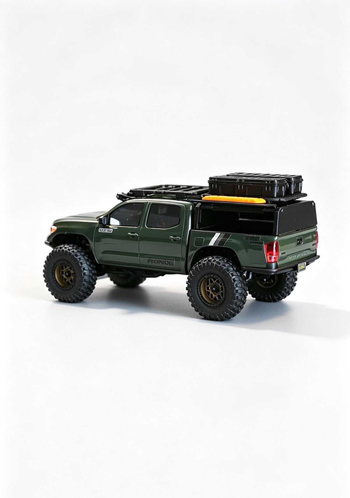 Hobbydetails 1/30 Toyota Classic UV Sticker/Topper Camper Shell/Body Mount Tire Wheel Set  for SCX30 Tacoma Cars