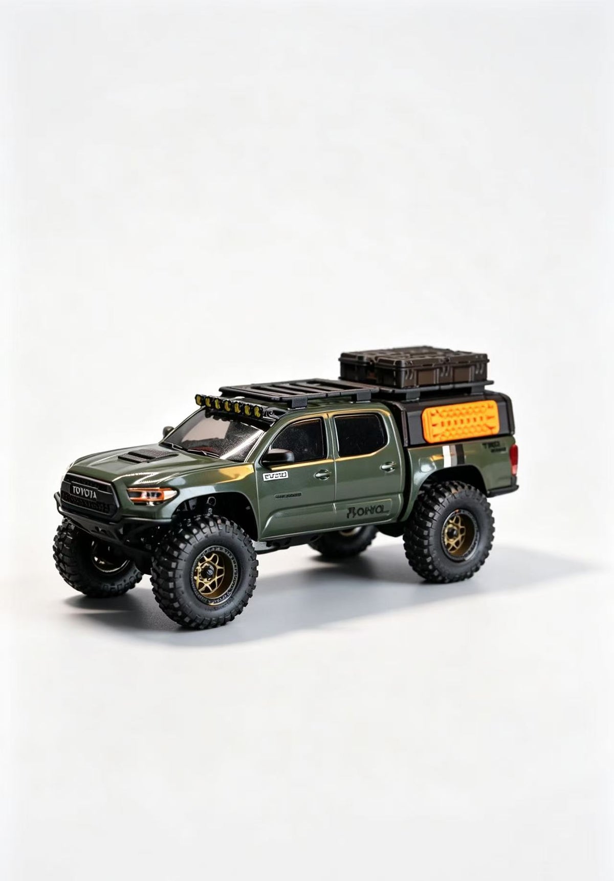 Hobbydetails 1/30 Toyota Classic UV Sticker/Topper Camper Shell/Body Mount Tire Wheel Set  for SCX30 Tacoma Cars