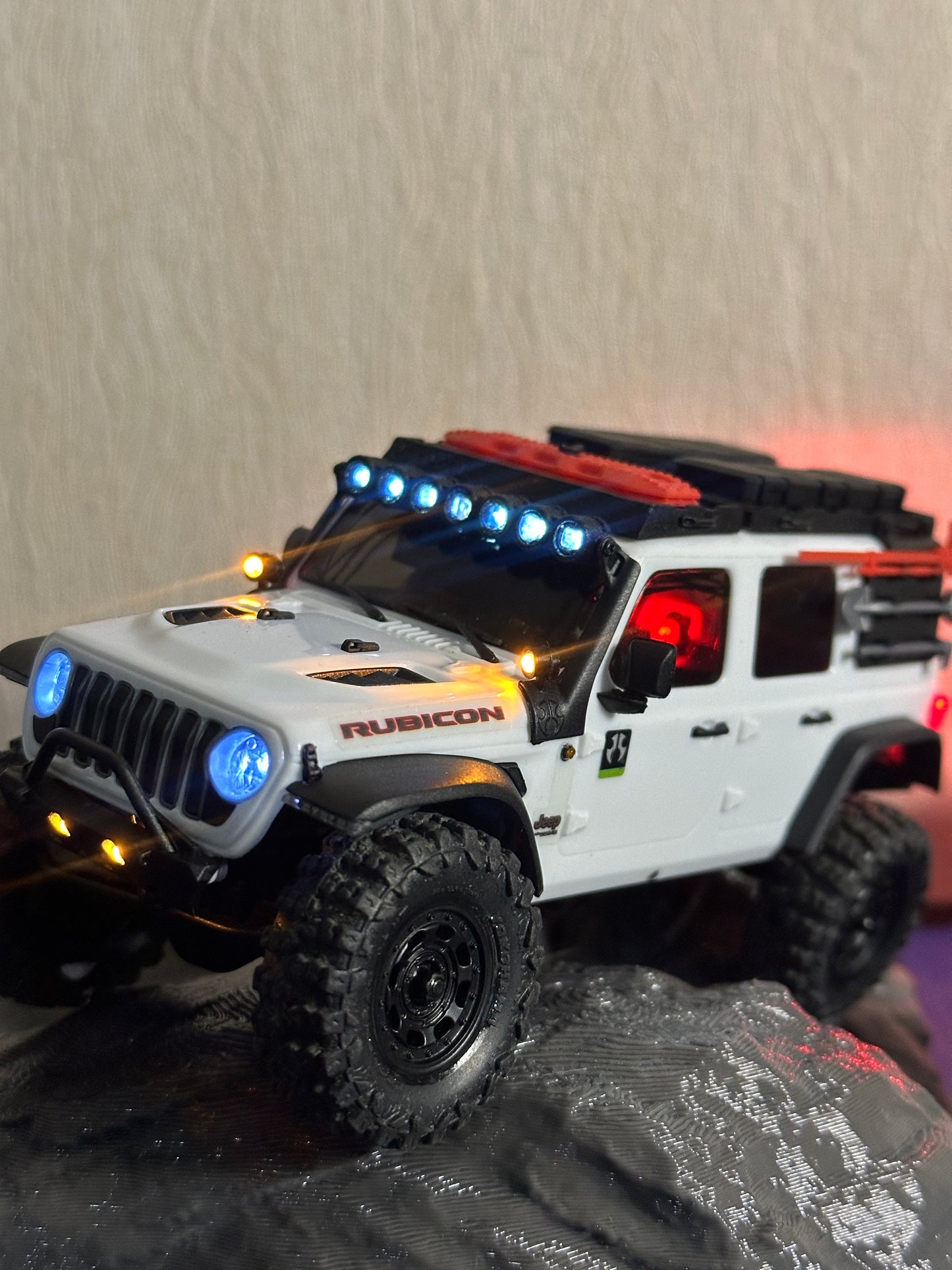 Hobbydetails SCX30 A-Pillar light for Wrangler