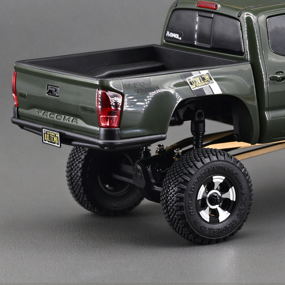 HobbyDetails 11.5×29.5mm Wheels and Tires for SCX30 Tacoma RC Crawler