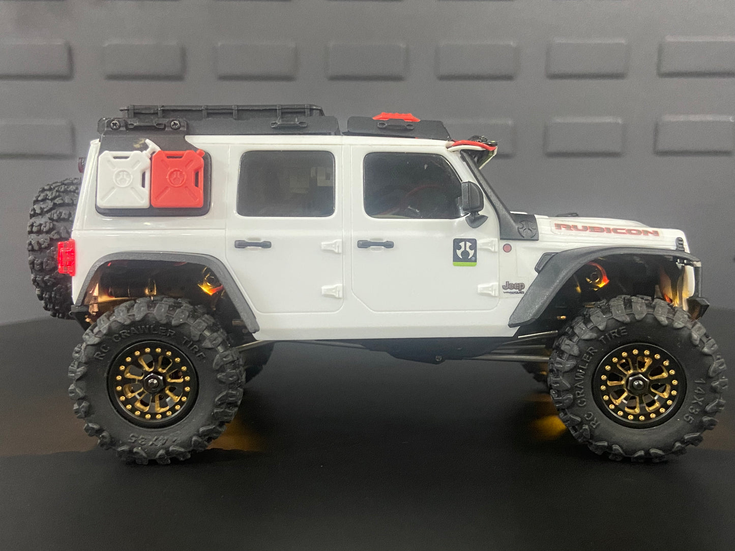 Hobbydetails Rock Lights Bar for SCX30